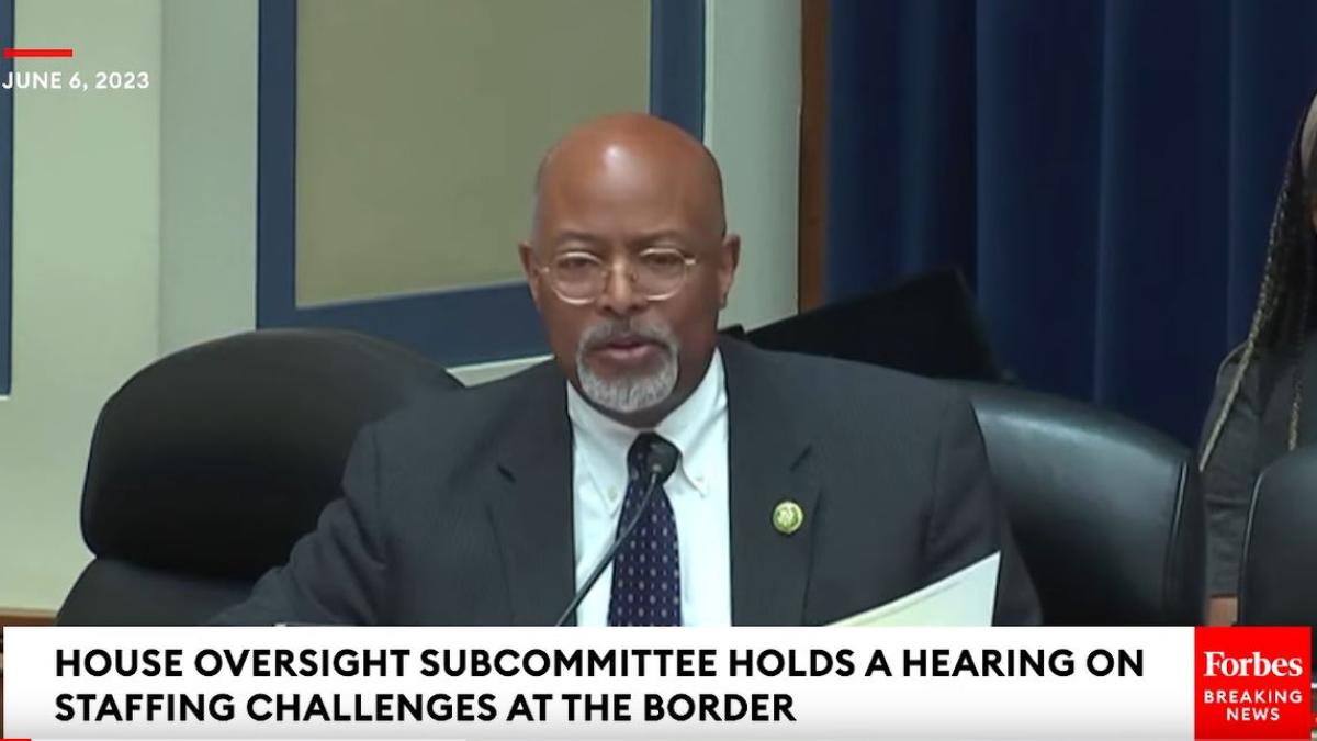 Glenn Ivey questions Joseph Cuffari during a House Oversight Subcommittee hearing.
